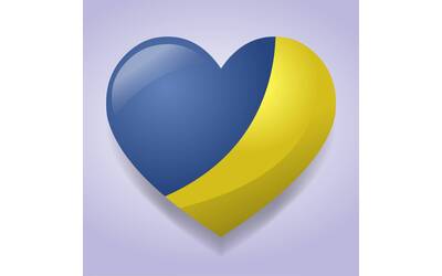 Immagine: 2247584-cuore-con-ucraina-bandiera-simbolo-illustrazione-vettoriale