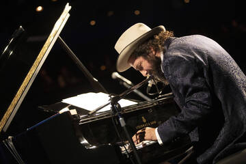 Talos Festival, il concerto di Vinicio Capossela è RINVIATO al 2 settembre 