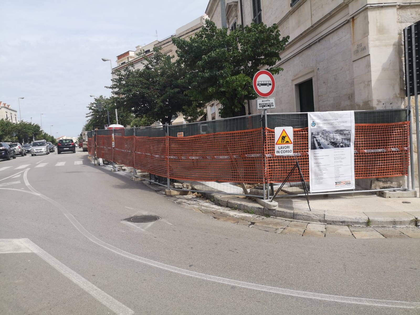 Immagine: Cantiere sui corsi Carafa e Gramsci