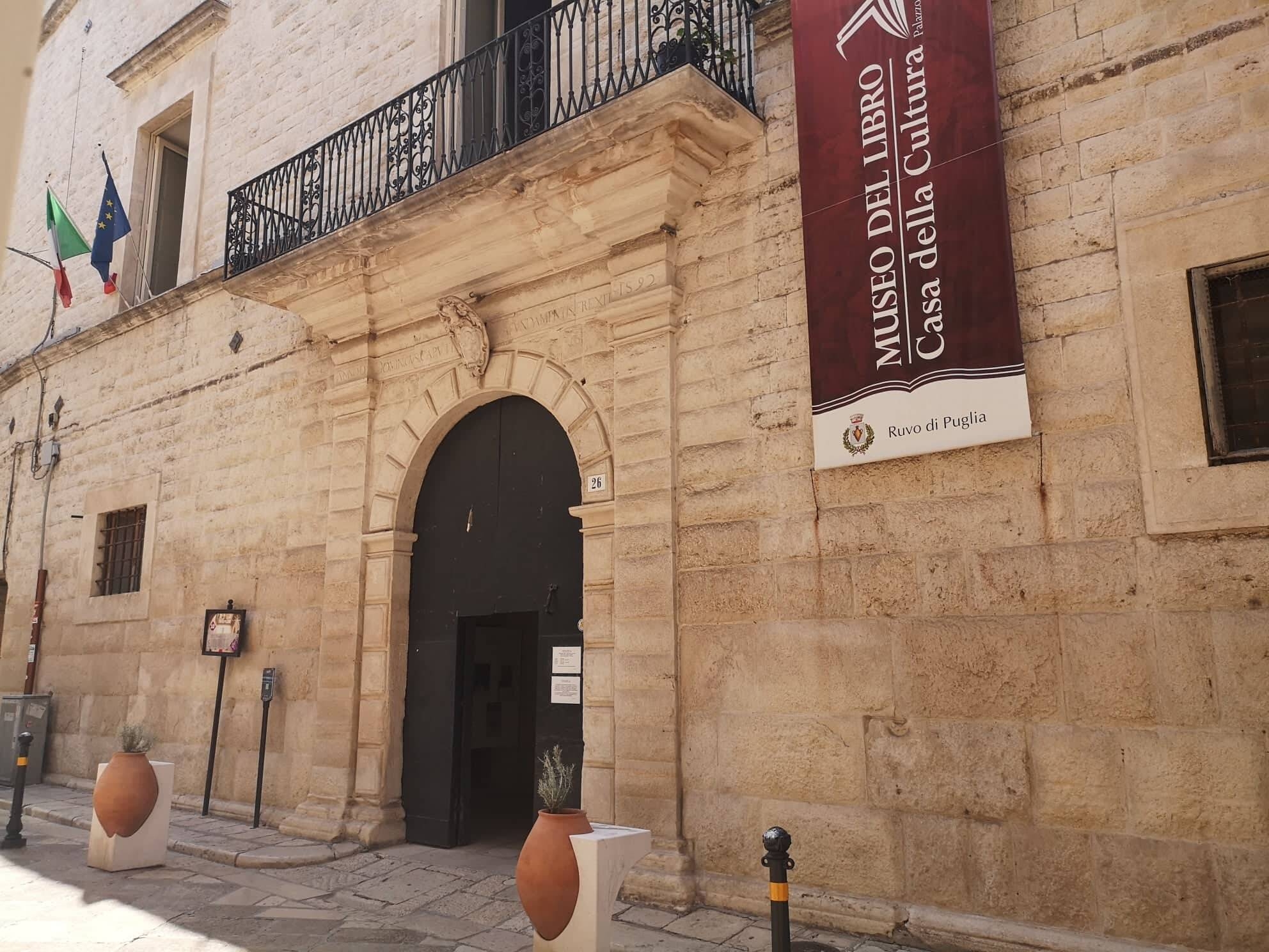 Immagine: Museo del Libro Palazzo Caputi