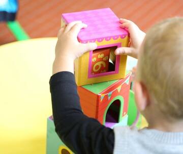 Due nuovi asili, due nuove palestre e interventi nei diversi plessi: l'Amministrazione candida al PNRR progetti da nove milioni di euro per le scuole primarie e dell’infanzia